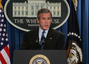 Αψηφήστε τους αντάρτες και προσέλθετε στις κάλπες, το μήνυμα Μπους στους Ιρακινούς