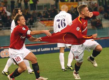 Ελαφρύ προβάδισμα για τα ημιτελικά η Ρόμα-Ανοιχτοί λογαριασμοί για Μίλαν, Ουντινέζε