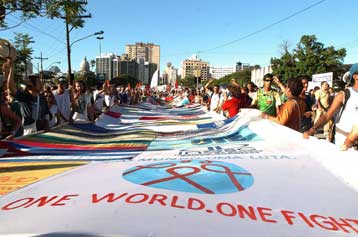 Διαδήλωση κατά του Μπους και της παγκοσμιοποίησης στο Πόρτο Αλέγκρε