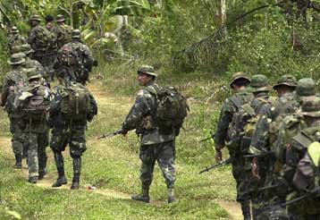 Νεκροί 40 ισλαμιστές αντάρτες σε επιχείρηση του στρατού των Φιλιππίνων