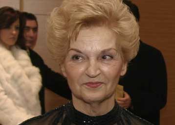 Καταγγελία – σοκ στη Βουλή για κακοποιήσεις συζύγων βουλευτών