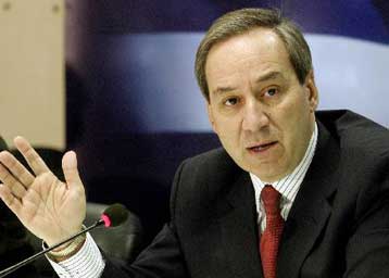 Ανοικτό το ενδεχόμενο «έκτακτων» φορολογικών μέτρων για τη μείωση του ελλείμματος