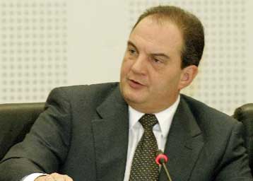 Η Ελλάδα θα κερδίσει το στοίχημα για την ανάπτυξη και την ευημερία, λέει ο Κ.Καραμανλής