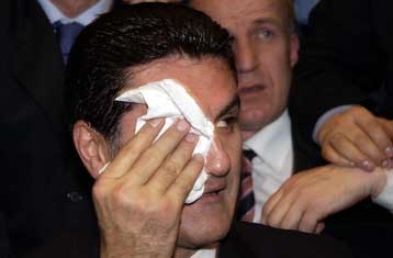 Ξύλο έπεσε στο συνέδριο του Ρεπουμπλικανικού Λαϊκού Κόμματος της Τουρκίας