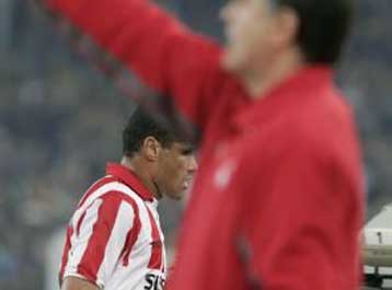 Στα άκρα οι σχέσεις Ριβάλντο, Μπάγεβιτς – Διαψεύδουν Βραζιλιάνος και Ολυμπιακός