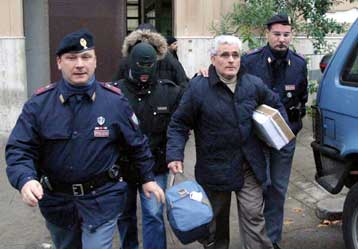 «Σκούπα» της ιταλικής αστυνομίας στη Σικελία με στόχο μέλη της μαφίας