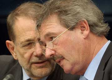 Αναστέλλει η ΕΕ τις διπλωματικές κυρώσεις σε βάρος της Κούβας