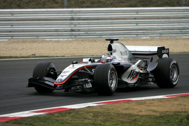 Θετικά τα πρώτα δείγματα της McLaren MP4-20