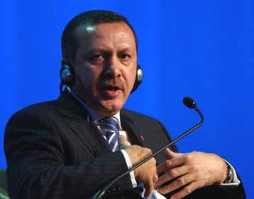 Νέες σκληρότερες δηλώσεις Ερντογάν κατά ΗΠΑ για το μετεκλογικό Ιράκ