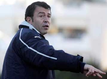 Ο Ολυμπιακός θα πάρει σημαντικό προβάδισμα εάν νικήσει τον Πανιώνιο, λέει ο Λεμονής