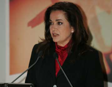 Αλλαγές στην οικονομία και διάλογο για το ασφαλιστικό ζητά η Ντ.Μπακογιάννη