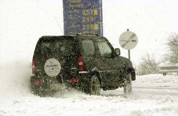 Σφοδρή επιδείνωση του καιρού από την Τετάρτη με χιόνια και ισχυρές καταιγίδες