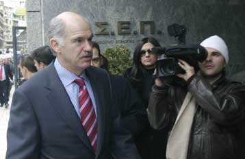 Το ΠΑΣΟΚ κατά της συνέντευξης για τις προσλήψεις στο Δημόσιο