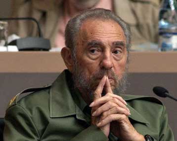 Δεν έχουμε ανάγκη την Ευρωπαϊκή Ένωση, διαμηνύει ο Φιντέλ Κάστρο στους «25»