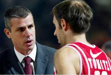 Τη φανέλα της Γιέζι φόρεσε ο Τόμιτς και θα ακούει τις οδηγίες του Σούμποτιτς