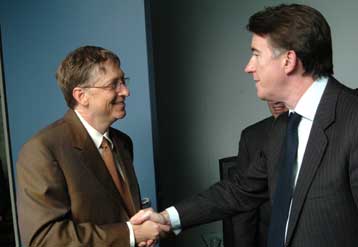 Η Microsoft επενδύει στις «Ευρωεπιστήμες» σε συνεργασία με την ΕΕ