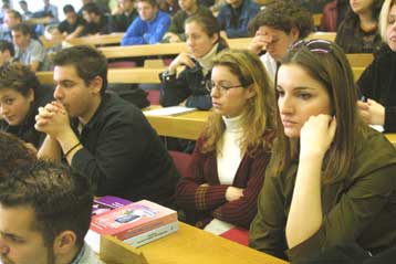 Προς απώλεια εαρινού εξαμήνου για τους φοιτητές περιφερειακών πανεπιστημίων της χώρας
