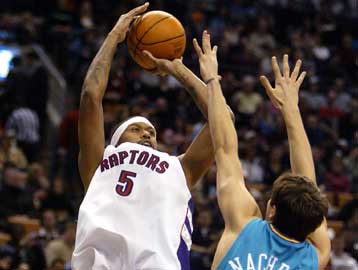 Νίκη – «θρίλερ» των Ράπτορς επί των Πέισερς με λυτρωτή τον Τζάλεν Ρόουζ