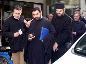 Διαβεβαιώσεις ότι θα παρουσιασθεί στην ανακρίτρια την Παρασκευή παρείχε ο Γιοσάκης