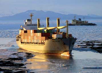 Πάνω από 13 δισ. ευρώ οι εισροές σε συνάλλαγμα από την ελληνική ναυτιλία το 2004