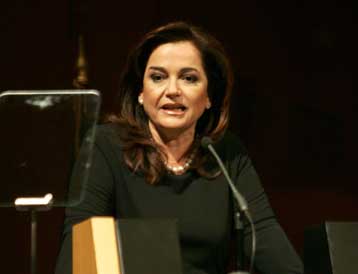 Θα είμαι στο Δήμο έως το τέλος της τετραετίας δηλώνει η Ντόρα Μπακογιάννη