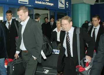 Ήρθαν οι Δανοί για το ματς στο «Καραϊσκάκη», απών και ο Ράσμουσεν