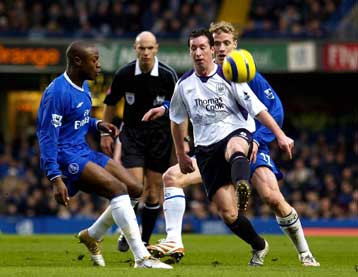 Ο Τζέιμς πήρε τον βαθμό μέσα στο «Στάμφορντ Μπριτζ» για την Μάντσεστερ Σίτι