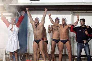 Στα ημιτελικά του LEN Trophy ο Πανιώνιος, 13-8 την Καμόλι υπερκαλύπτοντας τη διαφορά