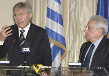 Η σταθερότητα στο Κόσοβο απαιτεί τη συμμετοχή όλων, συμφώνησαν Μολυβιάτης – Πέτερσεν