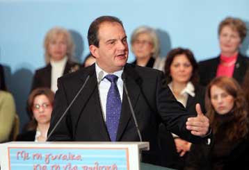 Με μελανά χρώματα περιέγραψε ο πρωθυπουργός την κατάσταση της οικονομίας