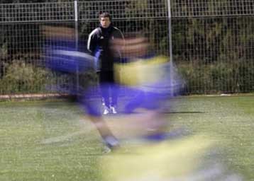 Σκεπτόμαστε μόνο τη νίκη, δήλωσε ο Ρεχάγκελ εν όψει Δανίας