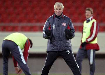 Εγκώμια Όλσεν για τον Ρεχάγκελ και την… δύσκολη αναμέτρηση με την Ελλάδα