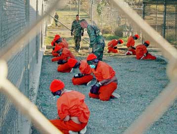 Κατ αρχήν συμφωνία Γαλλίας-ΗΠΑ για την απελευθέρωση τριών Γάλλων από το Γκουαντάναμο