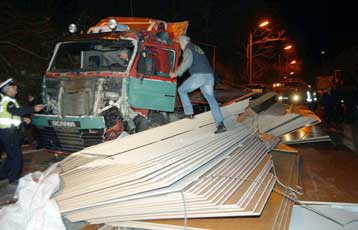 Ξεκίνησε η εκδίκαση των αποζημιώσεων για το πολύνεκρο τροχαίο στα Τέμπτη