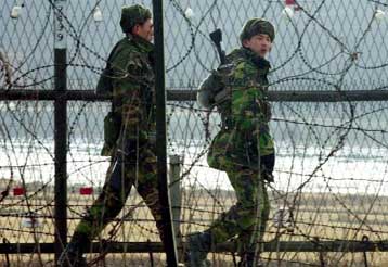 Με παραδοχή κατοχής πυρηνικών όπλων αποσύρεται η Β.Κορέα από τον εξαμερή διάλογο