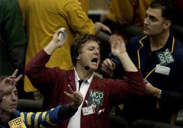 Κάτω από τα 1,28 δολάρια υποχωρεί το ευρώ