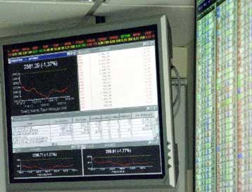 Με απώλειες 0,58% έκλεισε το Χρηματιστήριο την Πέμπτη