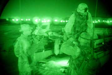 Στρατιωτική κάμερα κάνει τη νύχτα μέρα