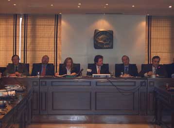 Συνάντηση με τις ηγεσίες ΥΠΕΧΩΔΕ και ΕΥΔΑΠ για την Ψυττάλεια ζητά η Νομαρχία Πειραιά