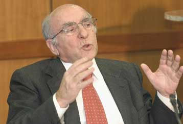 Δυσφορία στο ΥΠΕΧΩΔΕ για τις υψηλές εκπτώσεις στα δημόσια έργα