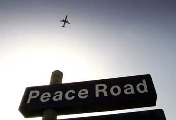 Αναβλήθηκε για το Σάββατο η κρίσιμη συνάντηση Αμπάς με τις εξτρεμιστικές οργανώσεις