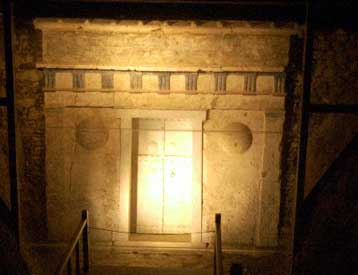 Και πάλι στο προσκήνιο η αντιπαράθεση των αρχαιολόγων για τη Βεργίνα