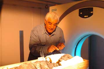 Εντός Μαρτίου θα απαντήσουν οι ειδικοί εάν τελικώς ο Τουταγχαμών δολοφονήθηκε