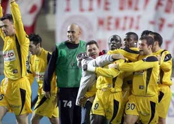 Σοκ για τον Ολυμπιακό στην Κρήτη, πλησίασε στους δύο βαθμούς ο ΠΑΟ