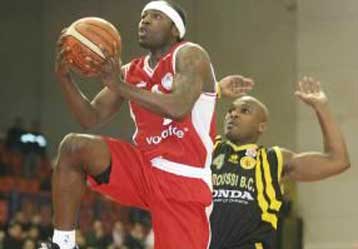 O Oλυμπιακός σταμάτησε το Μαρούσι, στην παράταση ο Απόλλωνας 98-95 τον ΠΑΟΚ