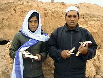 Ελεύθεροι οι δύο Ινδονήσιοι δημοσιογράφοι που κρατούνταν όμηροι στο Ιράκ