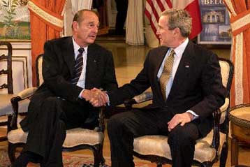 Έκκληση για αποχώρηση της Συρίας από το Λίβανο απηύθυναν Μπους και Σιράκ