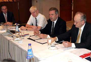 Συνάντηση Αβραμόπουλου με το προεδρείο της Παγκόσμιας Ομοσπονδίας Τουριστικών Πρακτόρων