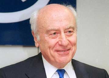 Νέα διοικητική δομή στην Alpha Bank