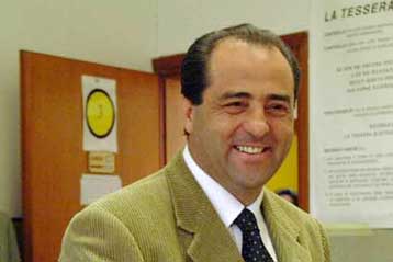 Εγκρίθηκε η έκθεση Ντι Πιέτρο για την ανταλλαγή ποινικών μητρώων στην ΕΕ